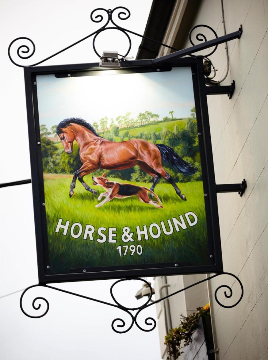 Horse & Hound Hotel Delgany Kültér fotó