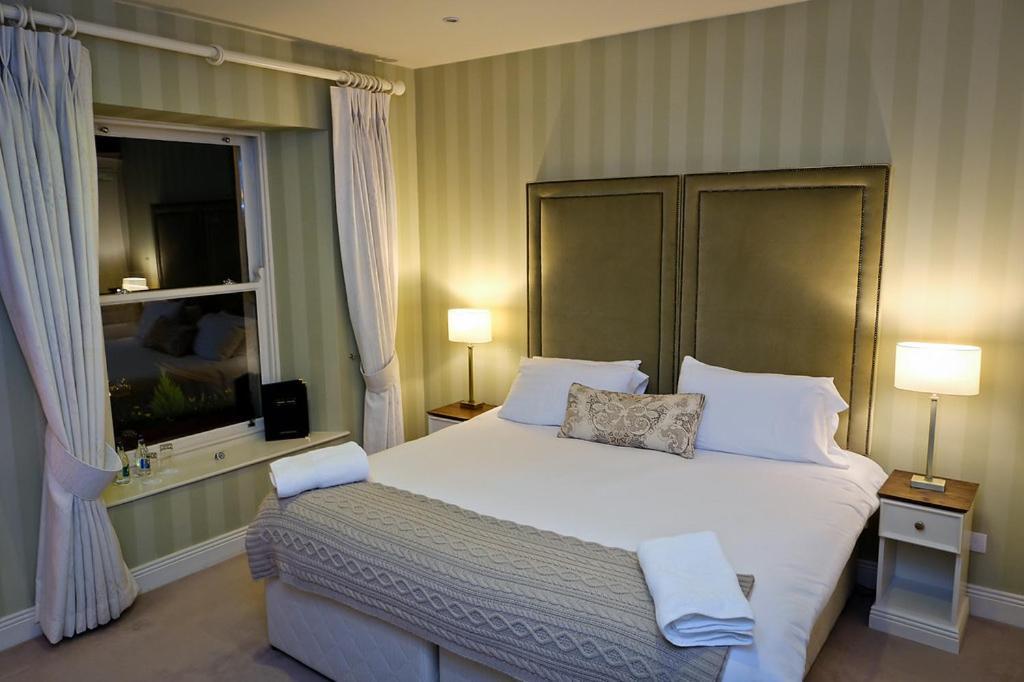 Horse & Hound Hotel Delgany Kültér fotó